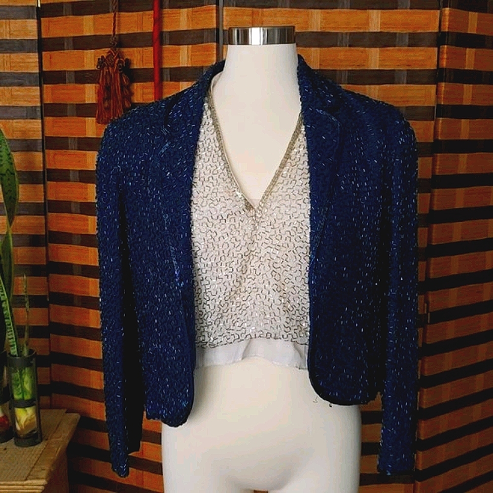 1960s Victoria Royal Blue Beaded Suit w/Halter 6